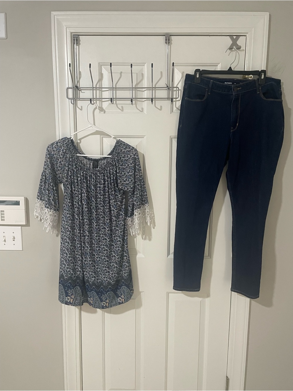 Blue Patterned Boho Top with Lace Trim l/xl win win sz16 skinny jeans